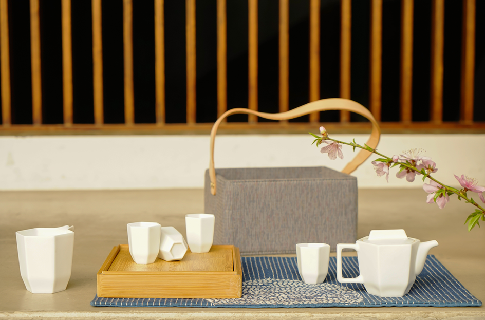知竹便携茶箱.png